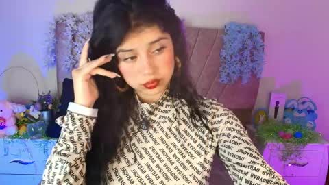 Hanna 3 online show from 04/15/26, 12:34