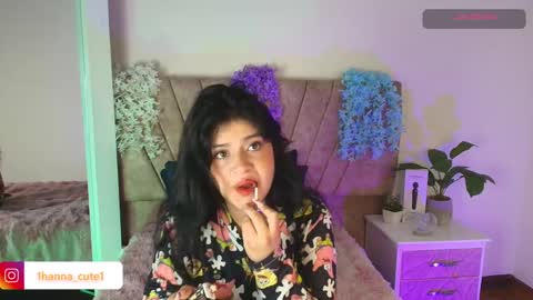 Snapshot of hannaa_cute chatting on 04/28/26, 11:04 Hanna 3 online show from 04/28/26, 11:04