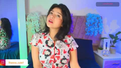 Snapshot of hannaa_cute chatting on 05/13/26, 01:30 Hanna 3 online show from 05/13/26, 01:30