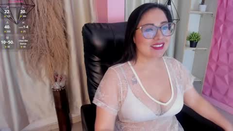 hannabackerr online show from 05/04/26, 01:07