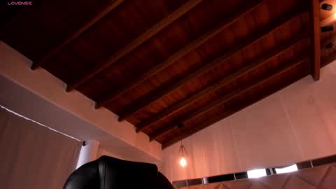  Hanna Connor  online show from 10/27/25, 08:24