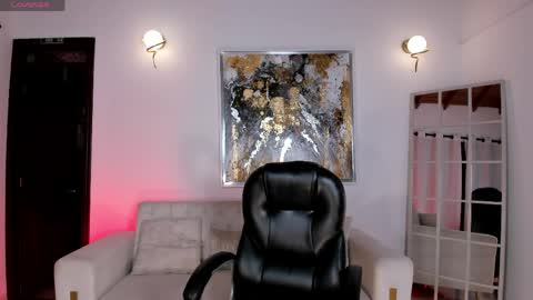  Hanna Connor  online show from 04/20/26, 12:24