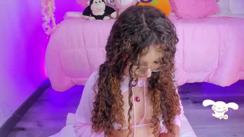 hannacutegod online show from 11/28/25, 05:10