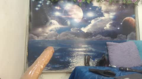 Snapshot of hannafalls chatting on 02/20/25, 04:07 SARA online show from 02/20/25, 04:07