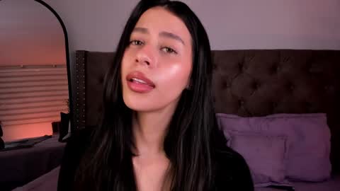 Hannah online show from 01/31/25, 12:39