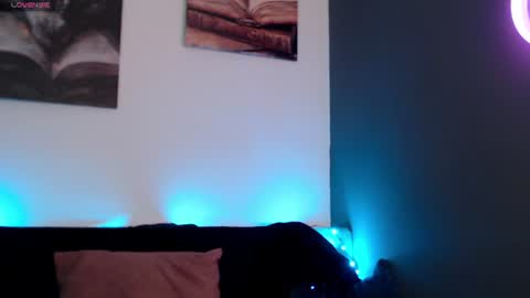 Snapshot of hannah_hexx chatting on 06/12/26, 02:21 HannahHexx online show from 06/12/26, 02:21
