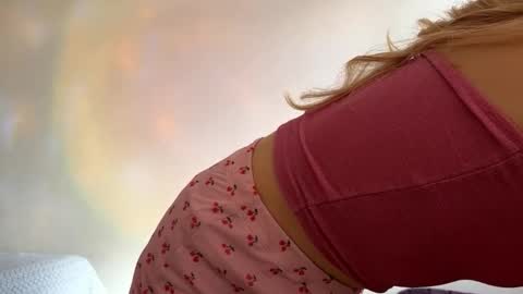 hannah levis  online show from 02/19/26, 08:10