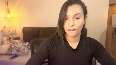 Hannah Williams online show from 01/14/26, 02:50