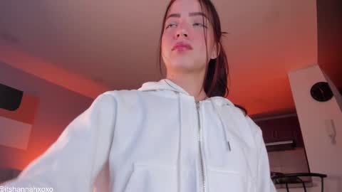 Hannah online show from 02/13/25, 10:54