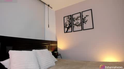 Hannah online show from 03/03/26, 10:04