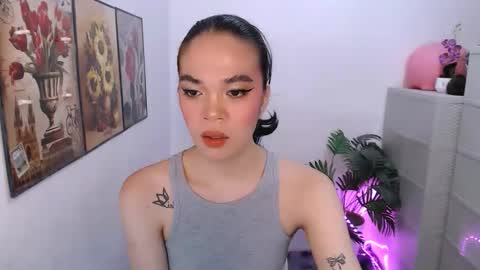 HANNAH online show from 05/03/26, 12:38