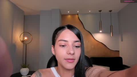 HANNAH J online show from 01/20/25, 06:32