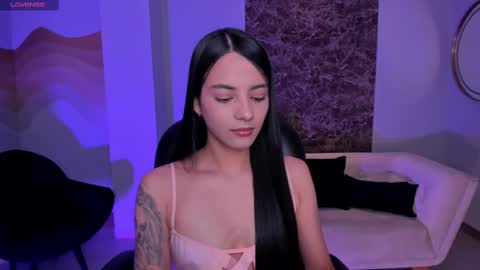 HANNAH J online show from 02/26/25, 06:54