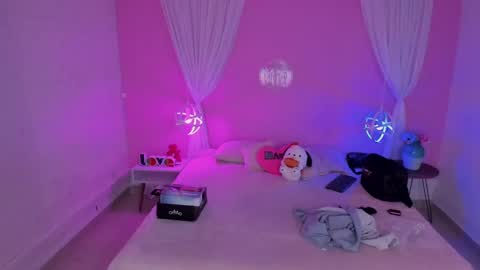 Hannah online show from 02/22/25, 09:59