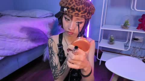 Hannah online show from 04/24/26, 12:29