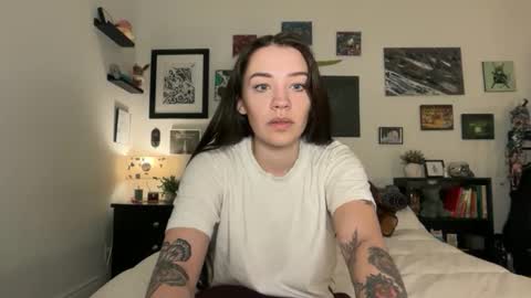 Hannah Taylor online show from 02/03/26, 07:08