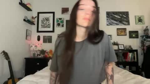 Hannah Taylor online show from 02/07/26, 07:06