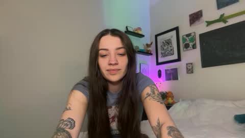 Hannah Taylor online show from 02/13/26, 06:48