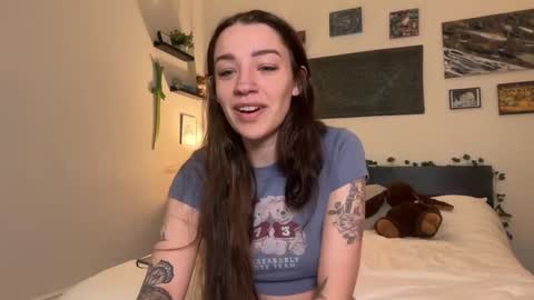 Hannah Taylor online show from 03/04/26, 08:37