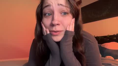 Hannah Taylor online show from 03/06/26, 01:46