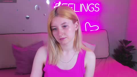 Snapshot of hannakoch chatting on 05/30/26, 01:14 Hanna online show from 05/30/26, 01:14