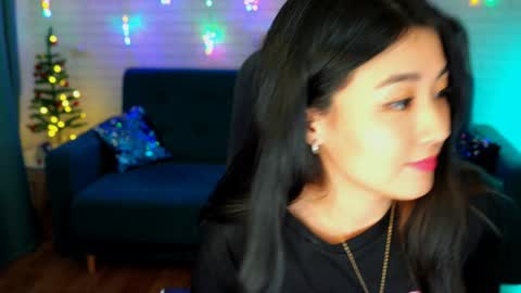 hannarosie online show from 12/18/24, 10:13