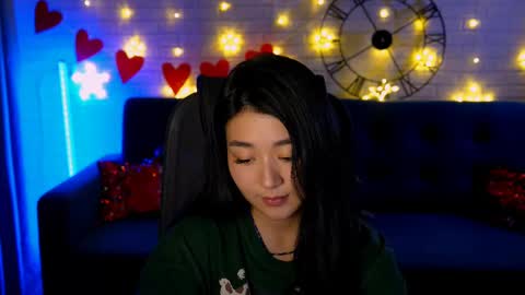 hannarosie online show from 03/12/25, 04:02