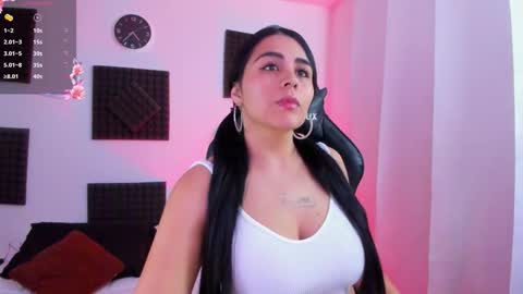 Hanna  online show from 10/10/25, 09:36