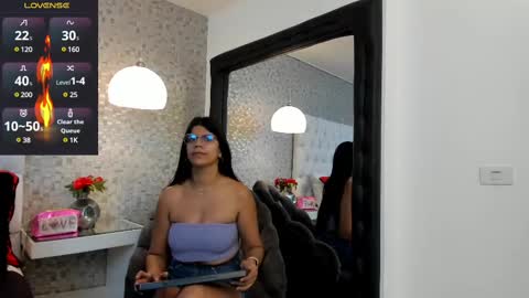 Hanna Slone online show from 02/11/25, 11:10