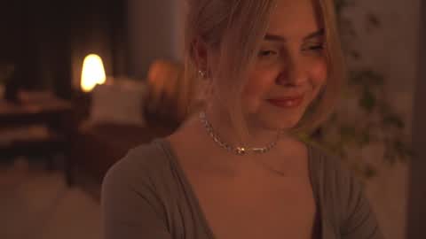 Hanna online show from 01/13/25, 01:17