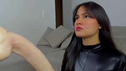 Hanna online show from 10/30/25, 01:56