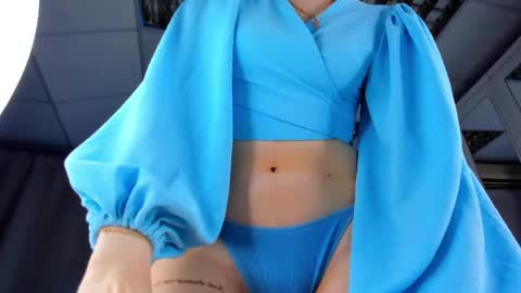 Snapshot of hannavanilla chatting on 05/12/26, 08:33 Hannavanilla online show from 05/12/26, 08:33
