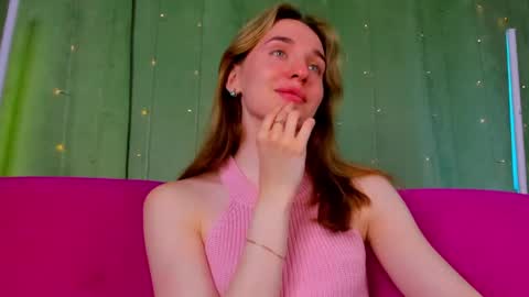 Snapshot of hannavanilla chatting on 06/08/26, 01:28 Hannavanilla online show from 06/08/26, 01:28