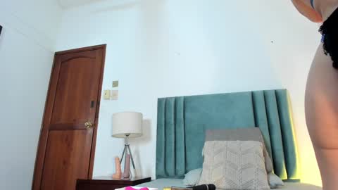 Hanna Warrior online show from 12/18/24, 12:54