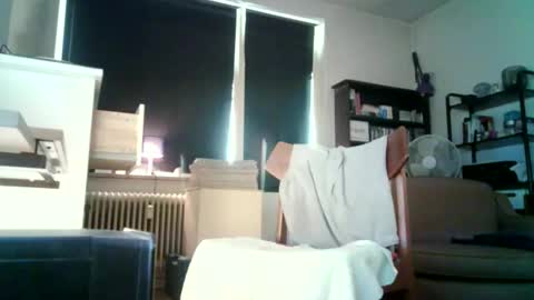 Hannsi64 online show from 04/06/26, 12:06