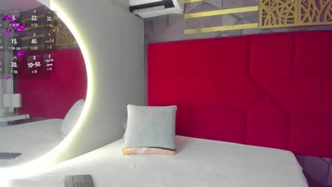 Hanny  online show from 02/11/26, 02:05