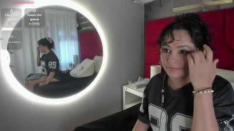 Hanny  online show from 04/14/26, 11:38