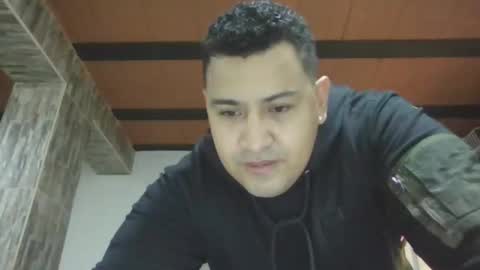 Snapshot of hansel_3 chatting on 02/02/26, 12:09 Andrs Cortes online show from 02/02/26, 12:09