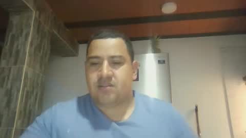 Snapshot of hansel_3 chatting on 04/09/26, 01:27 Andrs Cortes online show from 04/09/26, 01:27