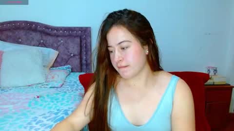 isabella   online show from 04/21/26, 12:34