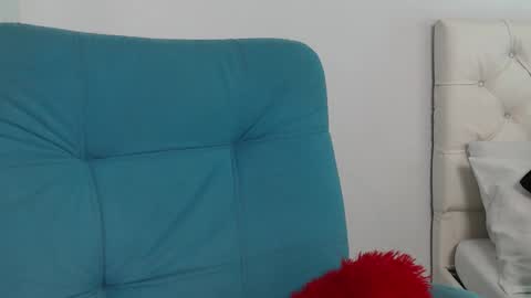 Snapshot of hantonella chatting on 01/18/25, 04:10 Anto online show from 01/18/25, 04:10