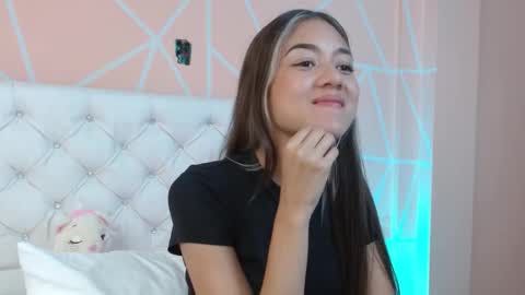 Snapshot of hantonella chatting on 09/24/25, 08:01 Anto online show from 09/24/25, 08:01