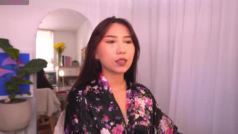 Mizi online show from 01/07/25, 05:09