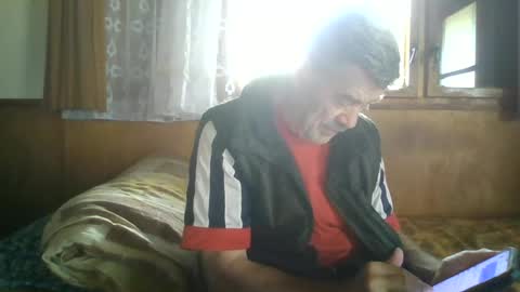 Snapshot of hanzik1954 chatting on 07/04/26, 09:48 hanzik1954 online show from 07/04/26, 09:48