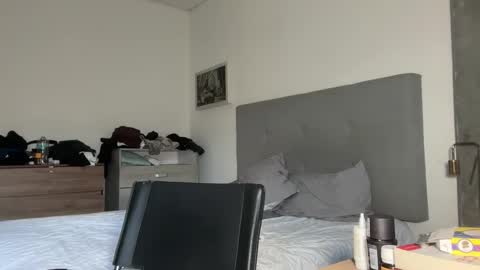 hanzlagerfelt online show from 09/15/25, 10:54