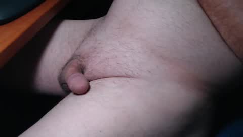 Snapshot of happy0612 chatting on 01/12/25, 06:05 happy0612 online show from 01/12/25, 06:05