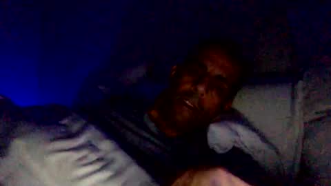 Snapshot of happy2334 chatting on 12/04/24, 12:14 skysky6969 online show from 12/04/24, 12:14