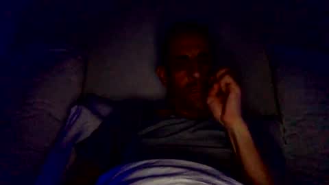 Snapshot of happy2334 chatting on 12/17/24, 01:16 skysky6969 online show from 12/17/24, 01:16