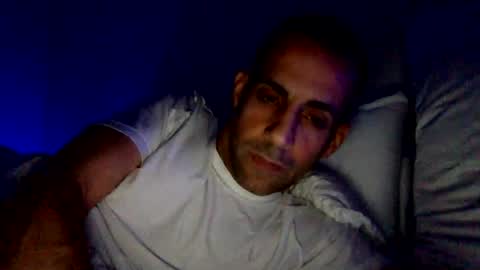 Snapshot of happy2334 chatting on 12/29/24, 02:21 skysky6969 online show from 12/29/24, 02:21