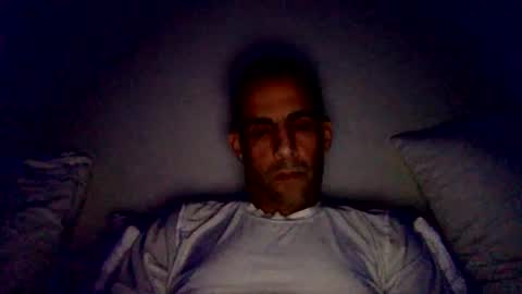 Snapshot of happy2334 chatting on 01/05/25, 11:48 skysky6969 online show from 01/05/25, 11:48